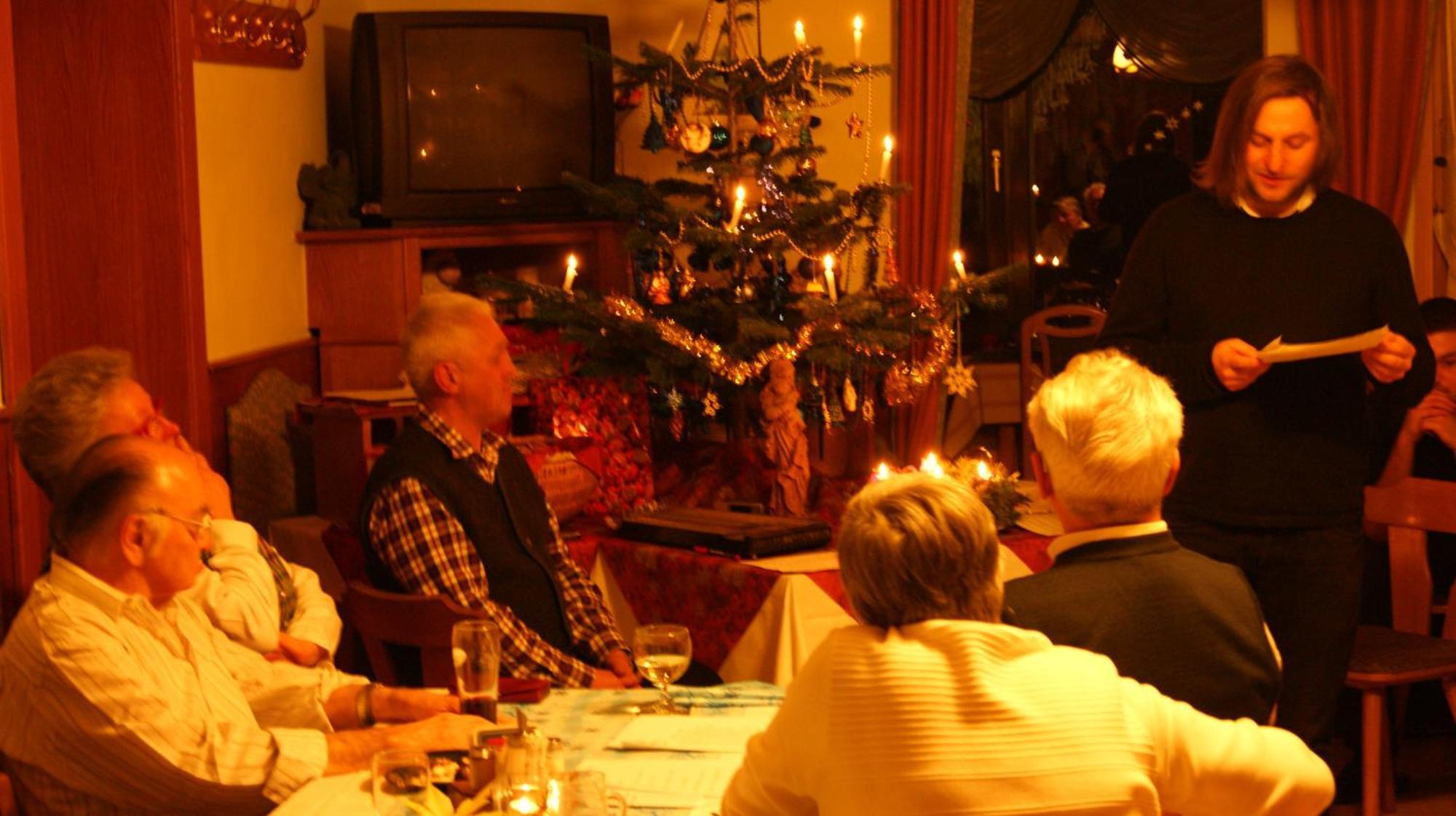 Gasthof Pension St. Wolfgang Kirchberg am Wechsel Bagian luar foto